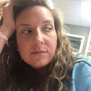 Meet your Posher, Lacy